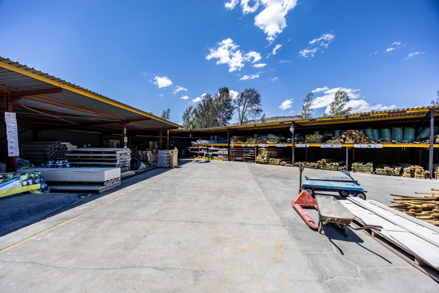 To Let commercial Property for Rent in Komani Park Eastern Cape